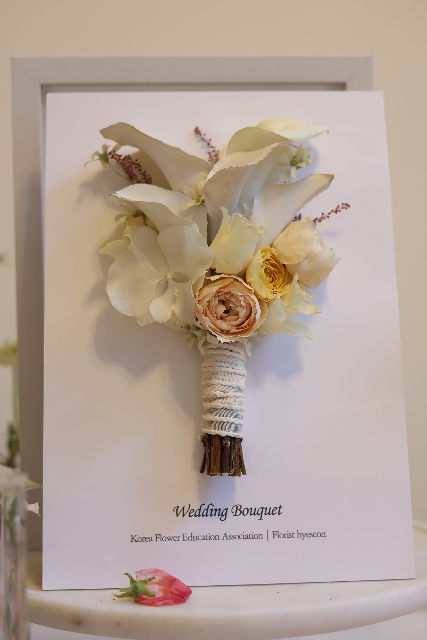 [Deposit] Bouquet Preservation *free ring holder with deposit*